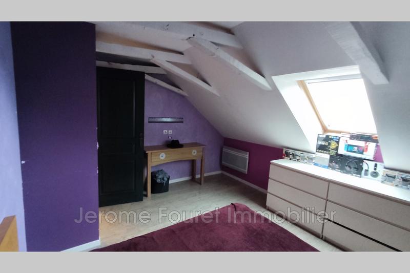 Maison - 256 m² - 7 pièces