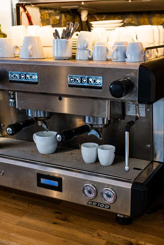 Le Bar de la table ronde