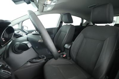 Ford Fiesta 1.5 TDCi Titanium 5p 75 ch