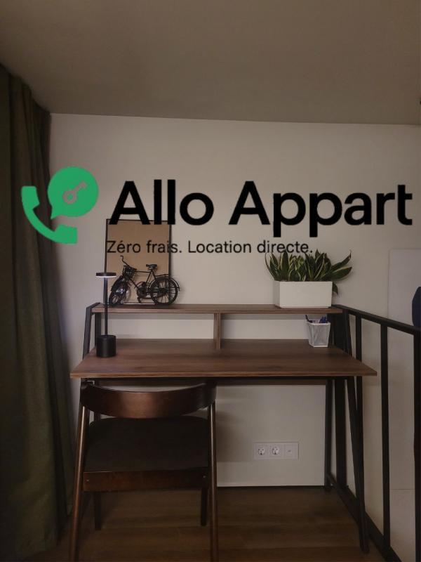 Studio - 25 m² - 1 pièce