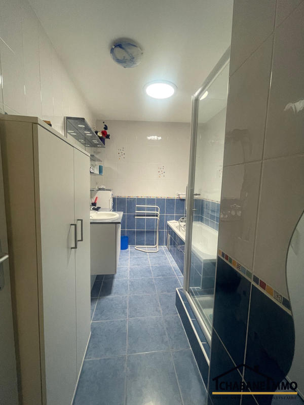 Maison - 95 m² - 4 pièces