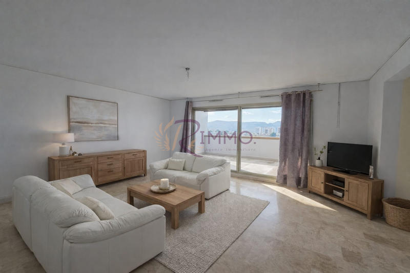 Appartement - 78 m² - 2 pièces