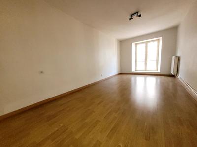 Appartement - 108 m² - 4 pièces
