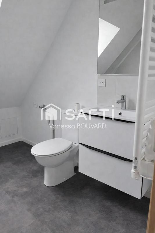 Maison - 226 m² - 7 pièces