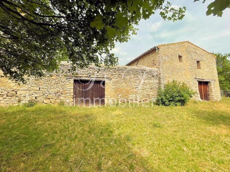 Propriété - 330 m² - 10 pièces