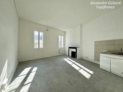Immeuble - 138 m² - 7 pièces