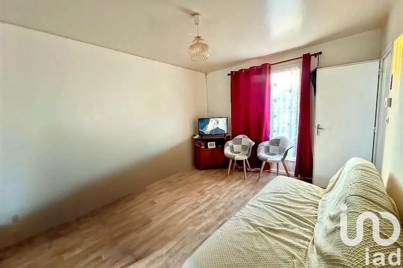 Maison - 95 m² - 5 pièces