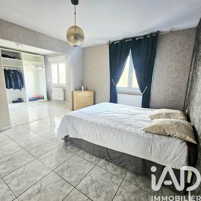 Maison - 102 m² - 5 pièces