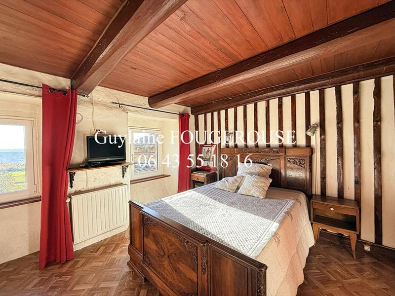 Maison - 200 m² - 8 pièces