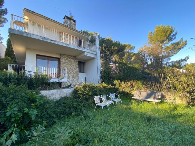 Maison - 122 m² - 4 pièces