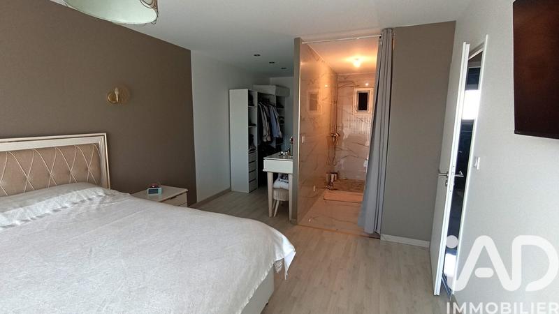 Maison - 135 m² - 5 pièces