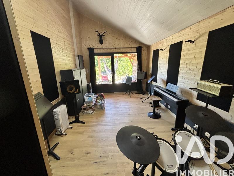 Maison - 153 m² - 7 pièces