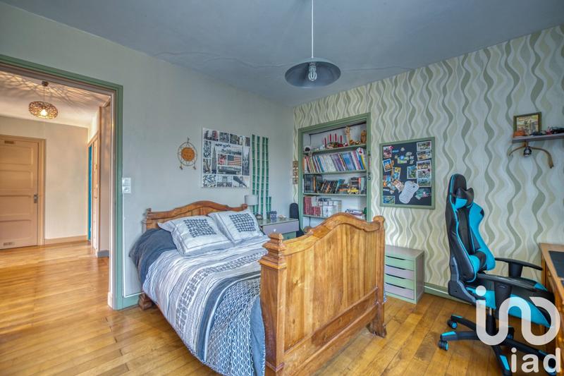 Maison - 365 m² - 12 pièces