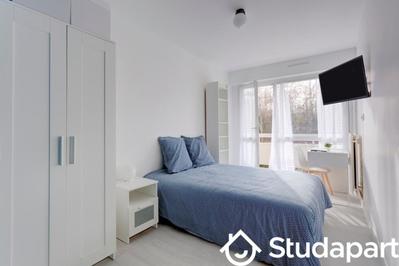 Chambre - 10 m² - 1 pièce