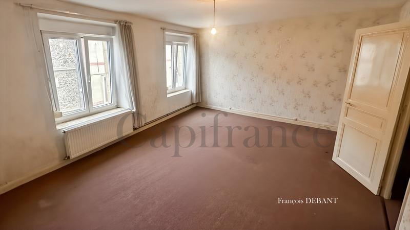 Maison - 203 m² - 8 pièces
