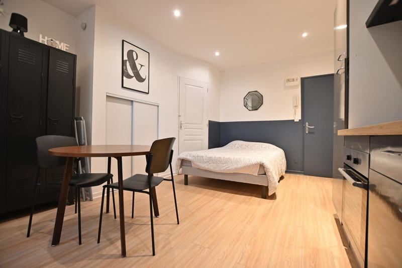 Immeuble - 100 m² - 4 pièces