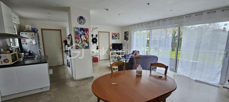 Maison - 86 m² - 5 pièces