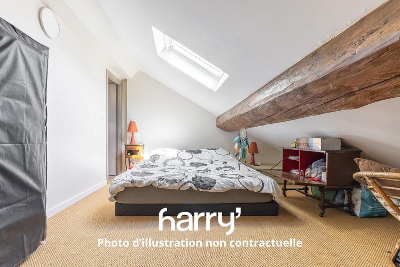 Appartement - 90 m² - 1 pièce