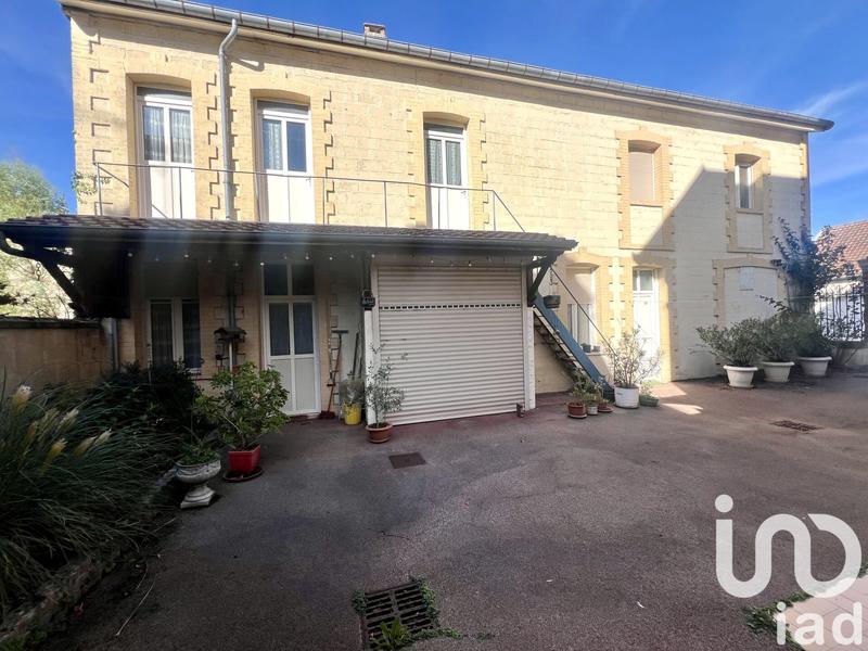 Maison de ville - 191 m² - 7 pièces