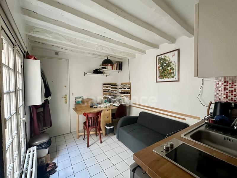 Appartement ancien - 17 m² - 2 pièces