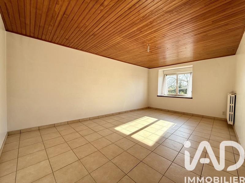 Maison - 274 m² - 12 pièces