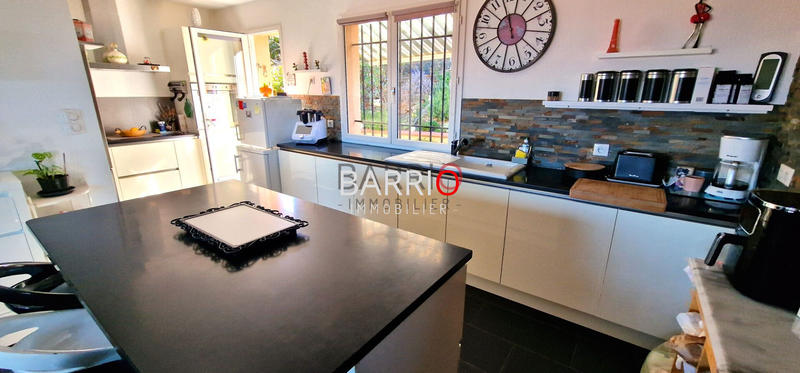 Maison - 101 m² - 6 pièces