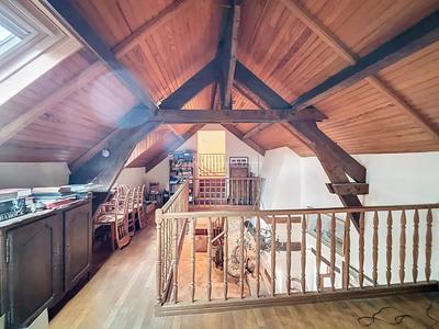 Maison - 203 m² - 6 pièces