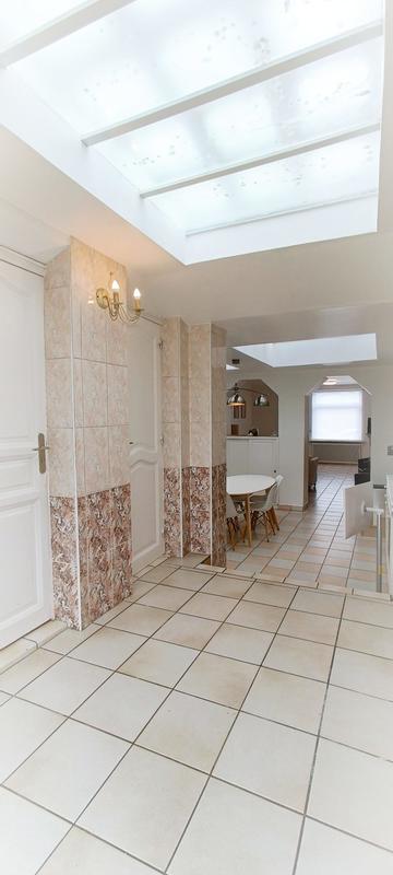 Maison - 149 m² - 6 pièces