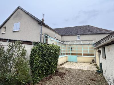 Maison de village - 136 m² - 5 pièces