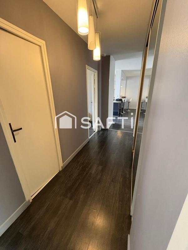 Appartement - 111 m² - 5 pièces