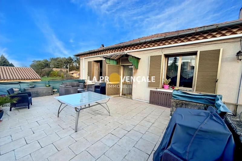 Maison - 145 m² - 6 pièces