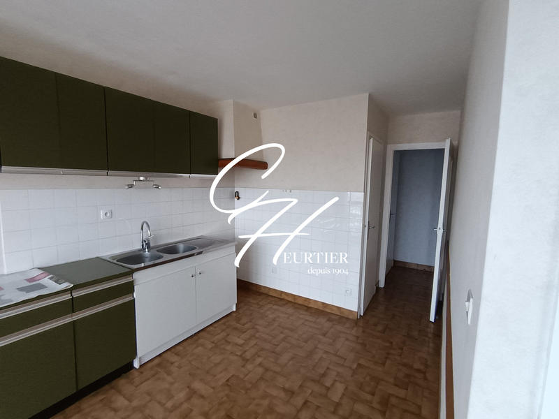 Appartement - 84 m² - 4 pièces