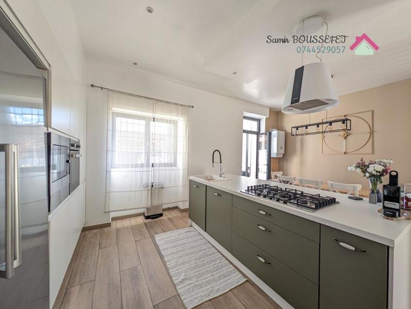 Maison - 125 m² - 5 pièces