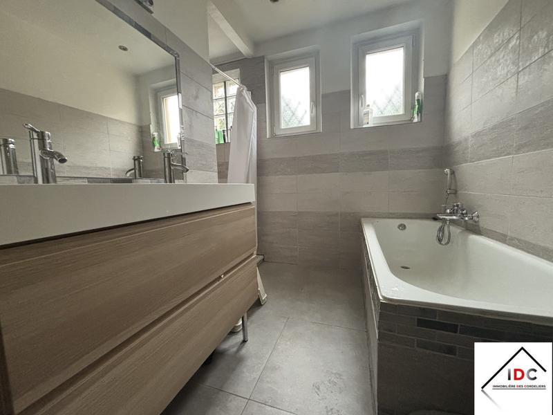 Maison - 124 m² - 5 pièces