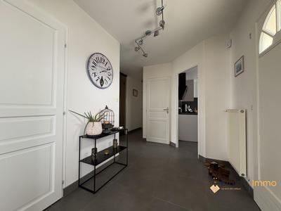 Maison contemporaine - 133 m² - 6 pièces