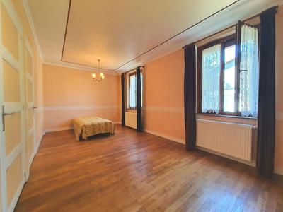 Maison - 108 m² - 6 pièces