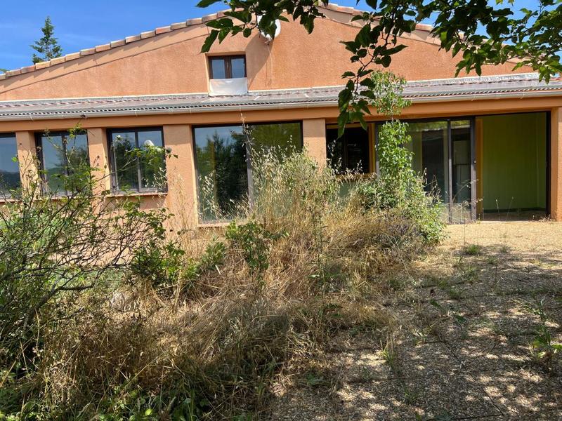 Maison - 170 m² - 5 pièces