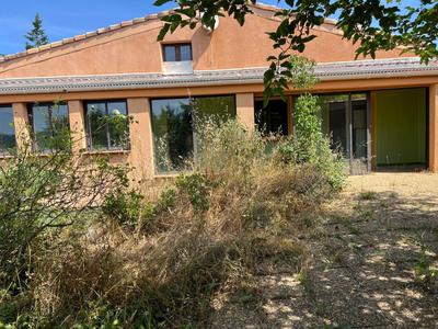 Maison - 170 m² - 5 pièces