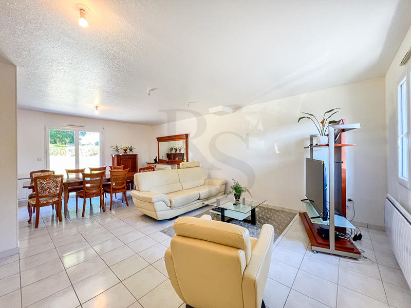 Maison - 114 m² - 5 pièces