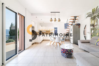 Maison - 81 m² - 4 pièces