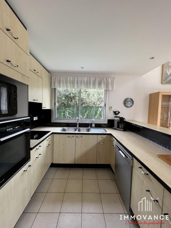 Maison - 153 m² - 5 pièces