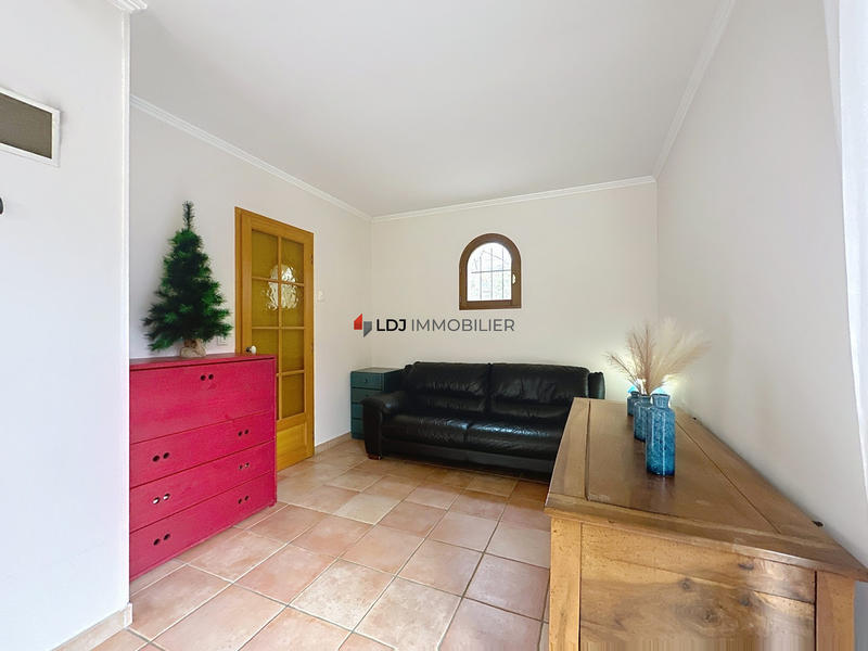 Maison - 108 m² - 4 pièces