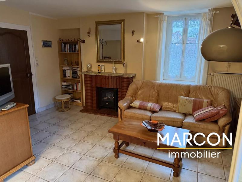 Maison - 110 m² - 4 pièces