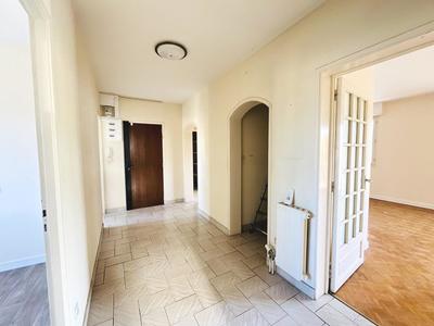 Appartement - 103 m² - 4 pièces