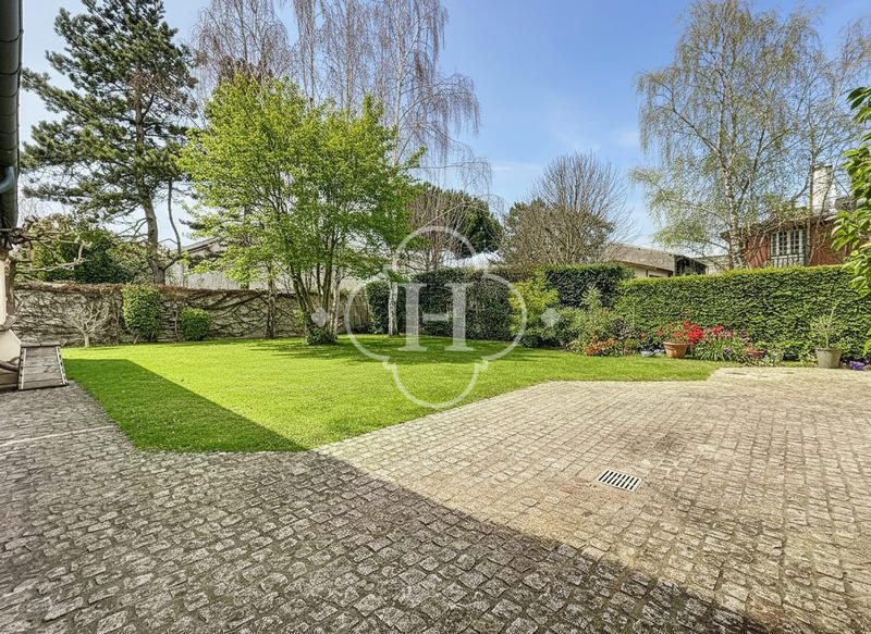 Maison ancienne - 153 m² - 6 pièces