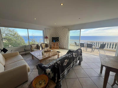 Maison - 320 m² - 10 pièces