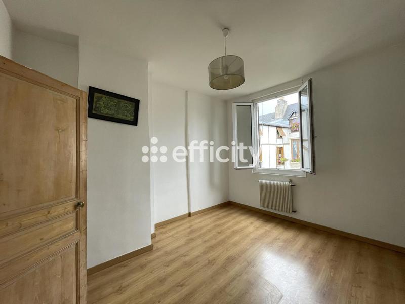 Maison - 175 m² - 6 pièces