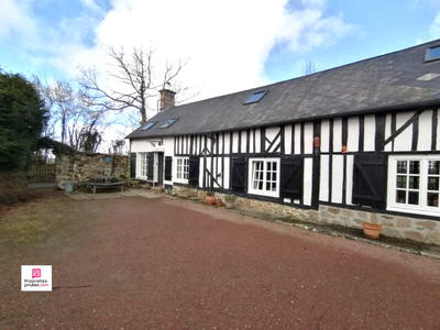 Maison - 135 m² - 6 pièces