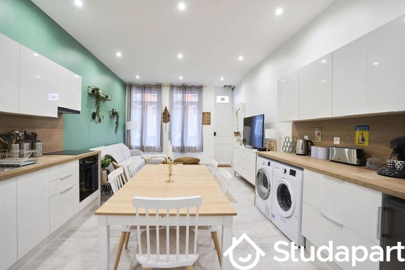 Chambre - 11 m² - 1 pièce