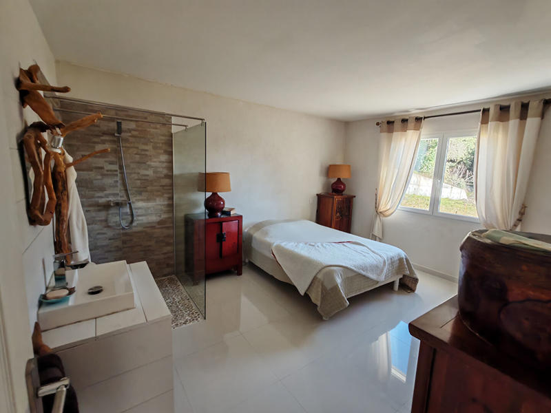 Maison - 179 m² - 5 pièces